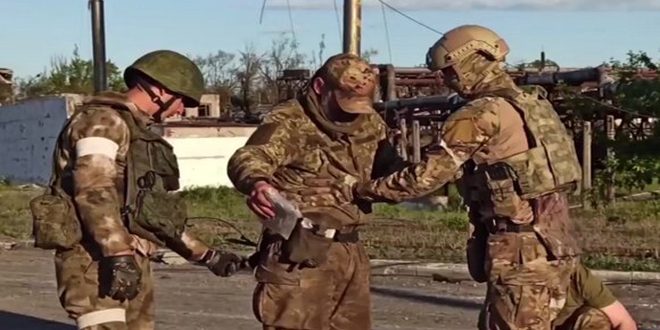  Russian MoD releases footage showing surrender of Ukrainian fighters