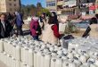 تقديم مساعدات إغاثية للأسر المهجرة إلى مدينة الحسكة جراء العدوان التركي