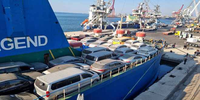 First commercial ship carrying cars arrives at Lattakia Port