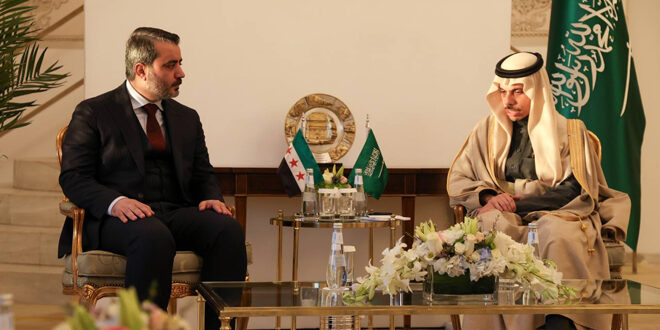 Foreign Minister meets his Saudi counterpart in Riyadh