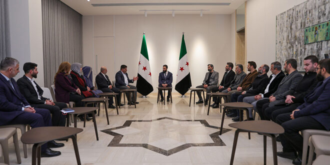 Leader al-Sharaa meets a delegation of Syrian writers and poets