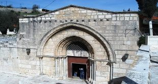 Colonos israelíes asaltan la Iglesia del Sepulcro de María