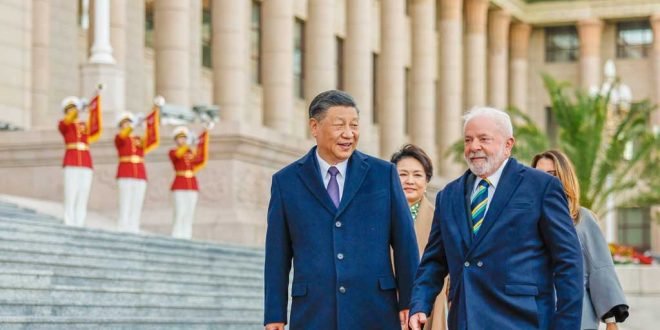 China y Brasil afianzan relaciones con 15 acuerdos