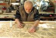 L’artisanat du fil arabe… Héritage artistique traditionnel de Damas combiné avec le bois