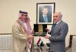 צוות טכני סעודי דן עם ד”ר סוסן בפתיחת השגרירות הסעודית בדמשק